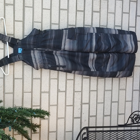 Snowsuit/kids - Picture 1 of 11